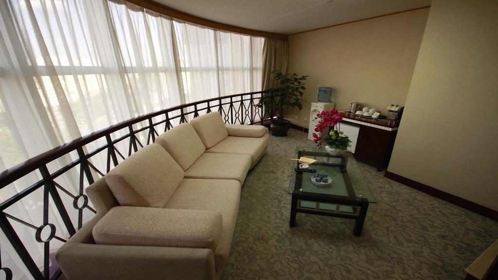 Kunming Zhongyu Hotel Екстер'єр фото