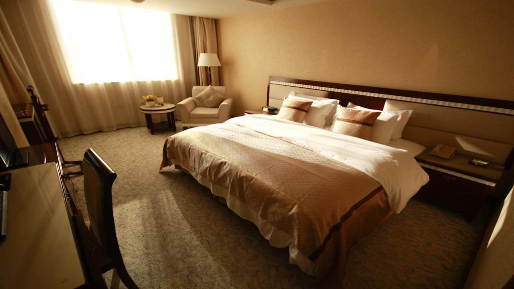 Kunming Zhongyu Hotel Екстер'єр фото