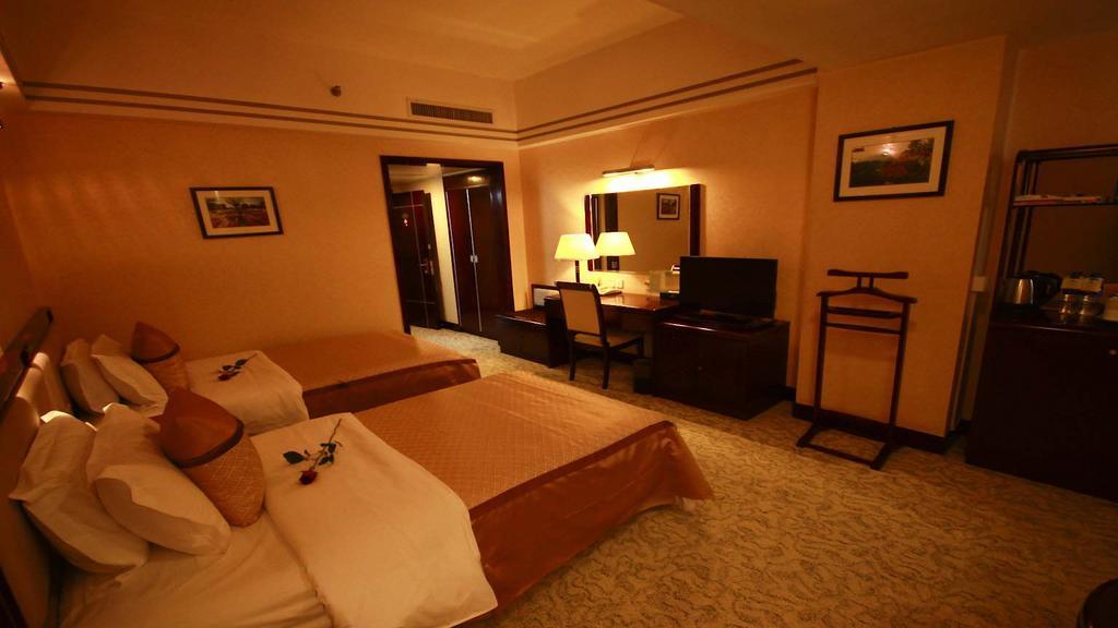 Kunming Zhongyu Hotel Екстер'єр фото