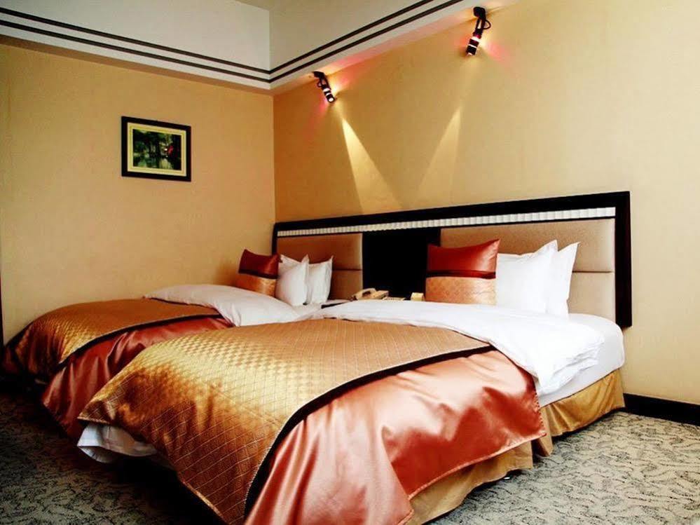 Kunming Zhongyu Hotel Екстер'єр фото